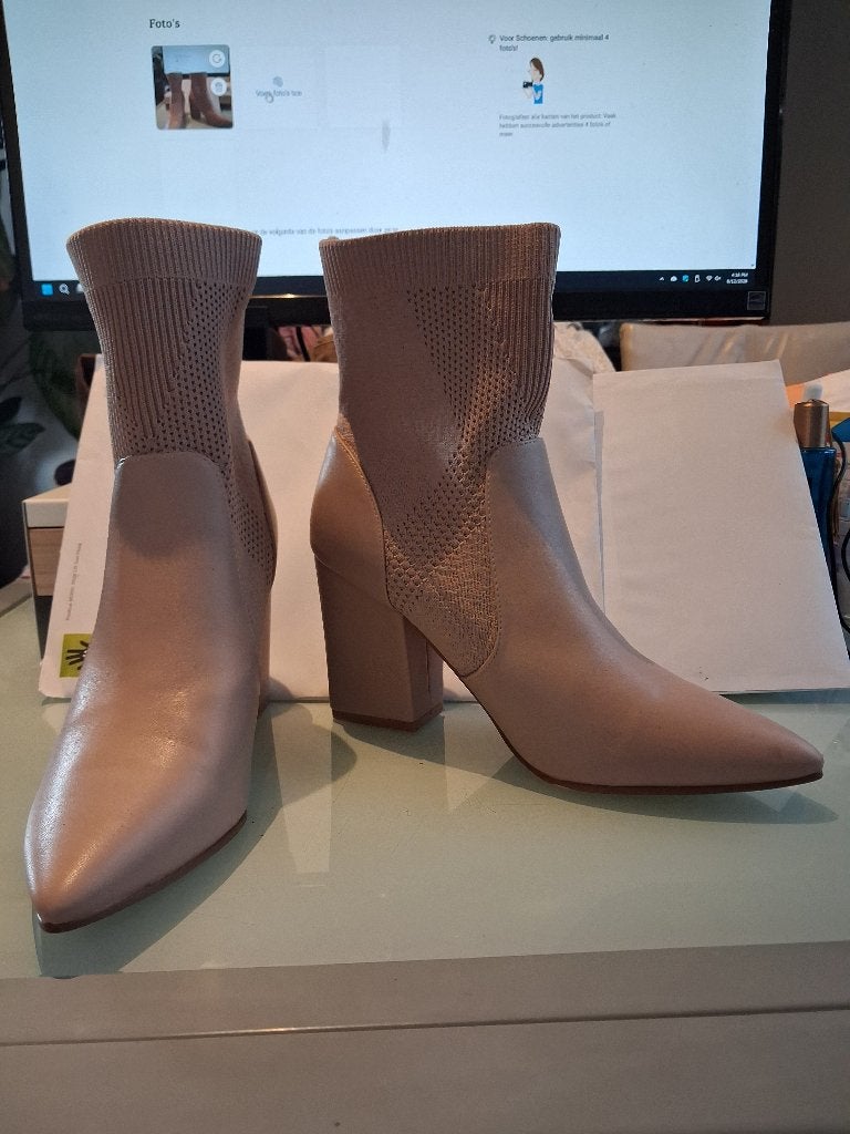 nude camel oudroze River Island enkellaars UK6/39, Kleding | Dames, Schoenen, River Island, Lage of Enkellaarzen, Ophalen of Verzenden