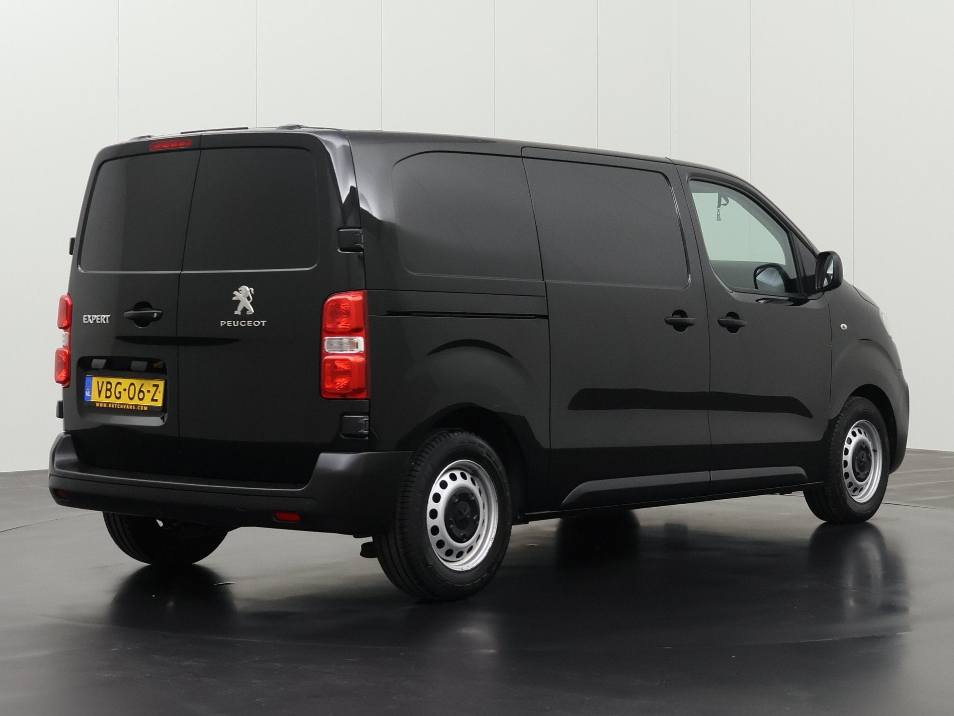 Peugeot Expert 1.6BlueHDI Lang | Multimedia | Navigatie | Ai, Voorwielaandrijving, Gebruikt, 2000 kg, 1560 cc