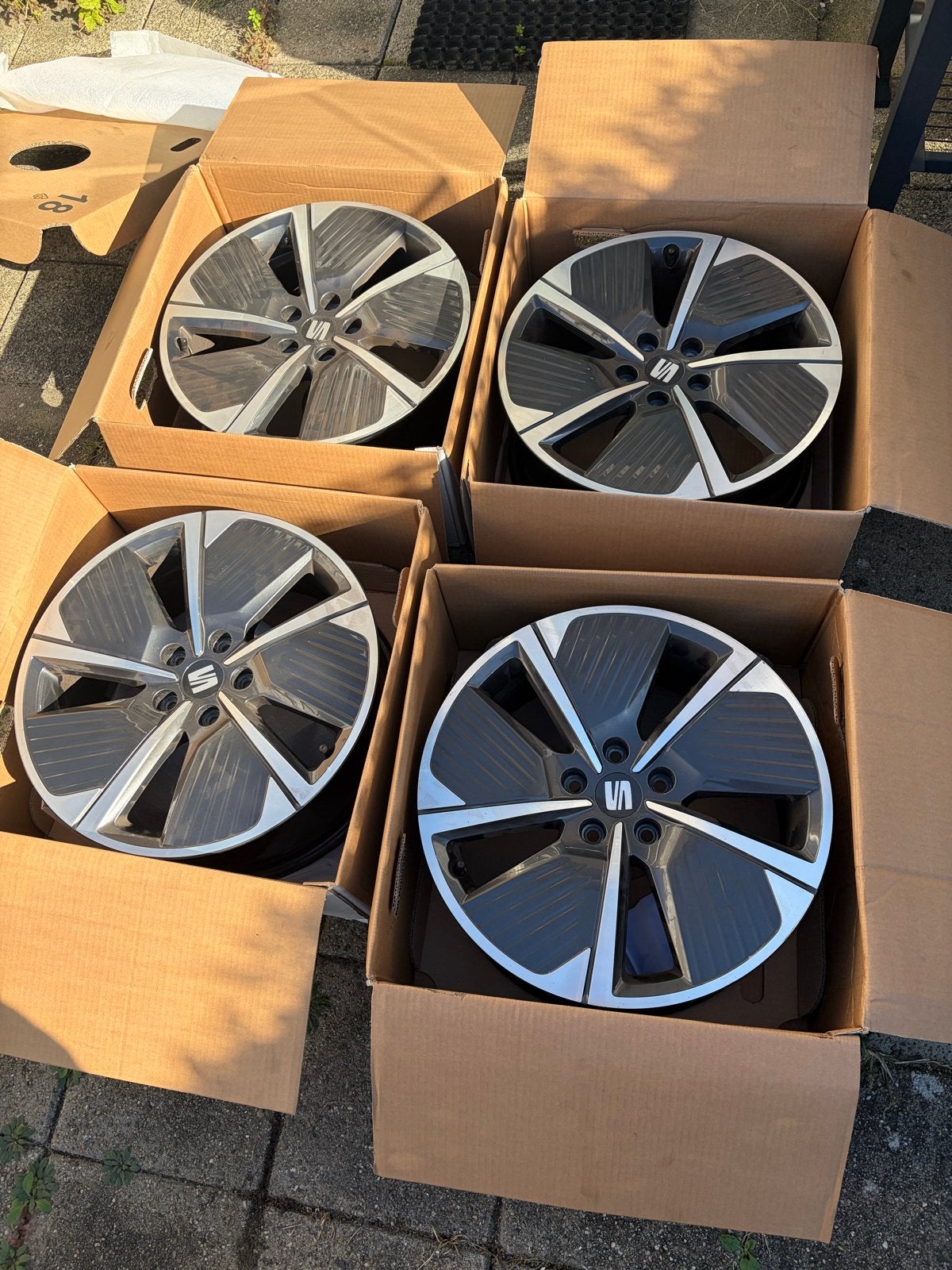 Originele Seat Leon 18 inch velgen, Auto diversen, Ophalen, Gebruikt