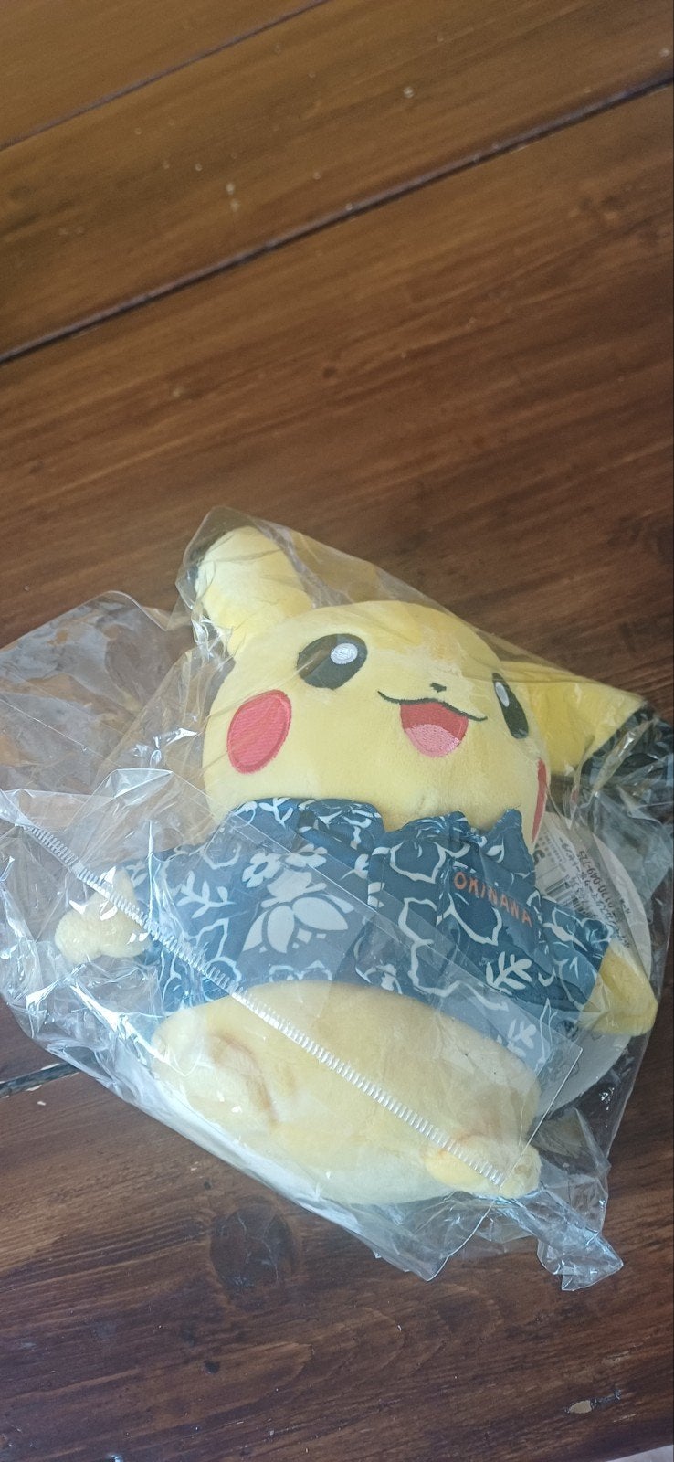 Okinawa Pikachu knuffel plush 2015 in verpakking, Hobby en Vrije tijd, Ophalen of Verzenden, Nieuw
