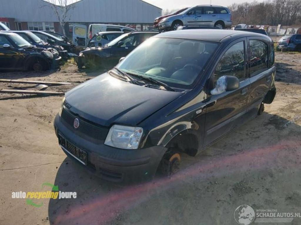 Fiat Panda (169) onderdelen (kleur: 876 nero carbonio vr.hwb