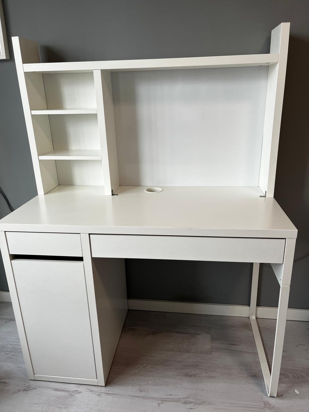 Wit IKEA Micke Bureau met Opzetstuk en Lades, Ophalen, Gebruikt, Met lades, Spaanplaat of MDF