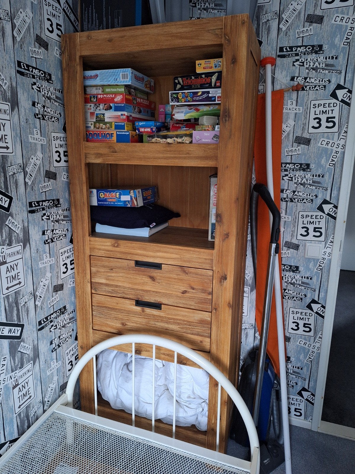 Houten kast met lades, Ophalen, Met plank(en), Gebruikt, 50 tot 100 cm