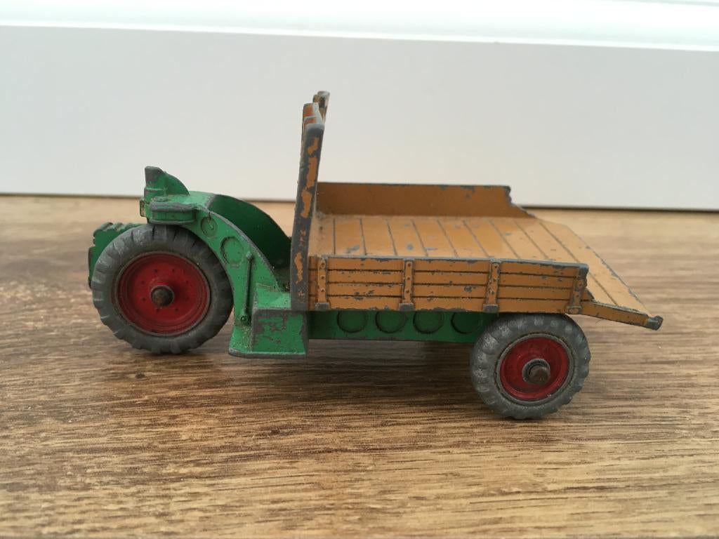 Dinky toys - Motocart, Hobby en Vrije tijd, Modelauto's | 1:43, Ophalen of Verzenden, Gebruikt, Auto, Dinky Toys