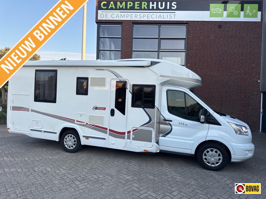 Challenger Mageo, Queensbed en Hefbed, zonnepaneel, nieuwst., Caravans en Kamperen, Campers, Ringverwarming, Ford, Luifel, Bedrijf