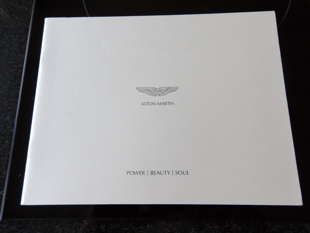 Aston Martin Brochure: div modellen, Ophalen of Verzenden, Zo goed als nieuw, Overige merken, Aston Martin