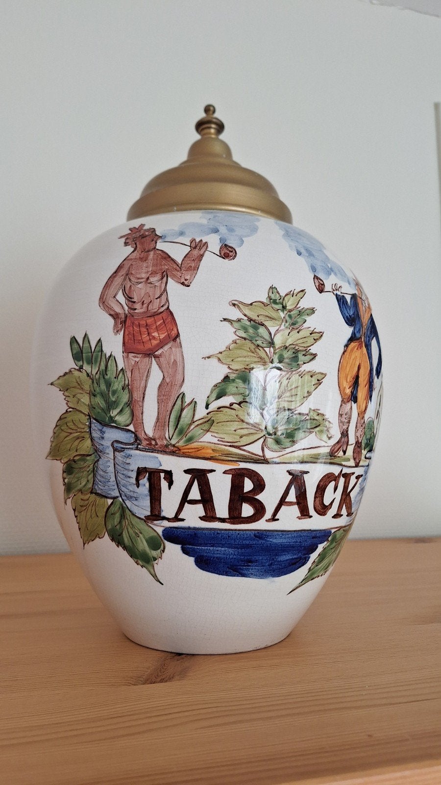 Tabakspotten, Ophalen