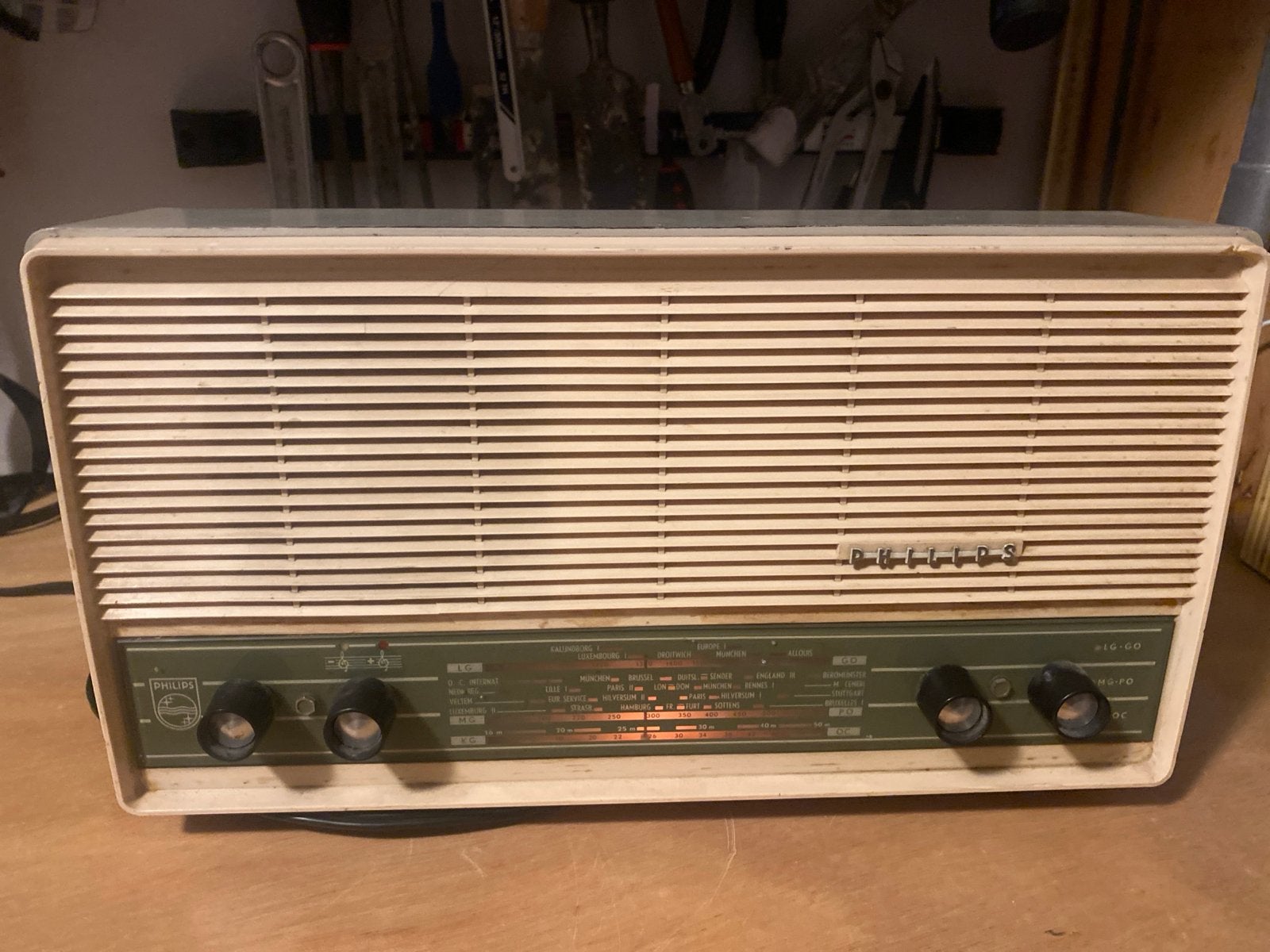 Oude retro Philips radio - Vintage buizenradio, Ophalen of Verzenden, Gebruikt, Radio
