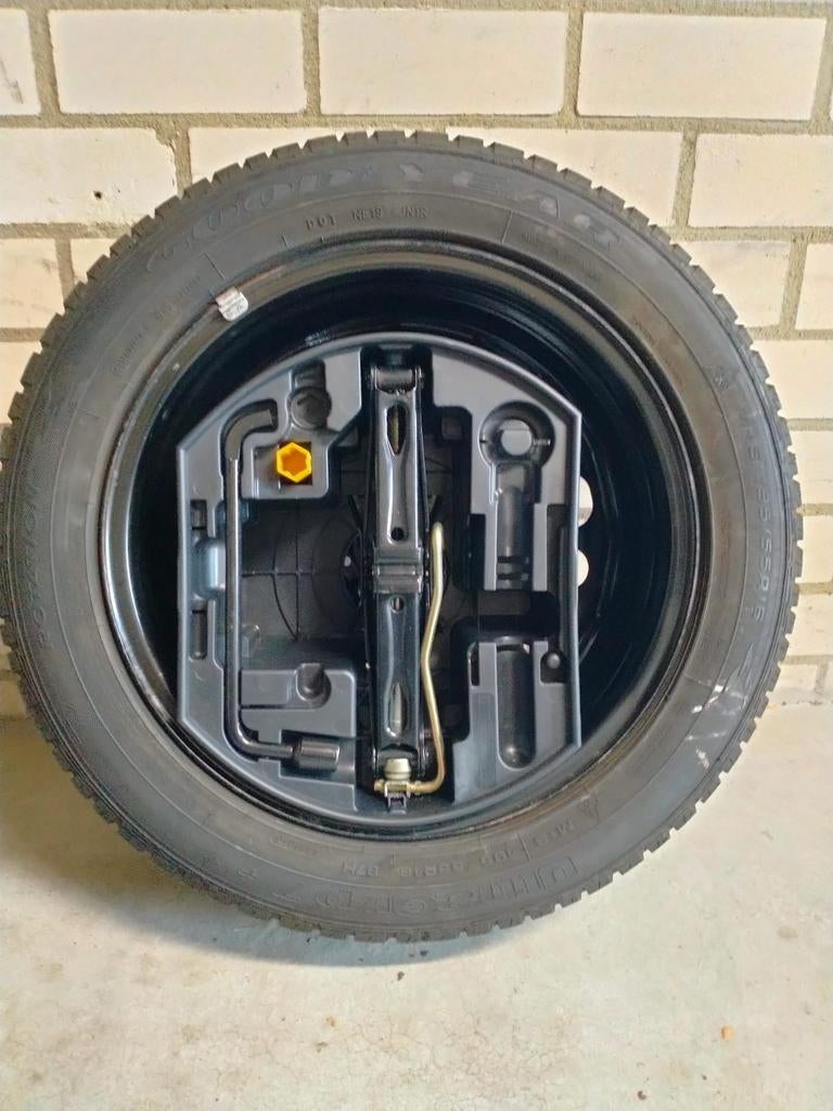 Reservewiel  peugeot  208/2008/ citroen c3/ds3/ opel cora f, Auto diversen, Wieldoppen, Ophalen of Verzenden, Gebruikt