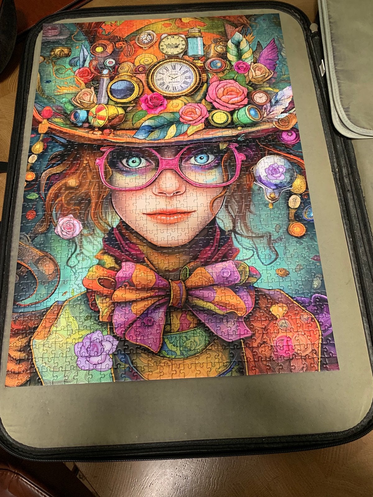 Kleurrijke Puzzel: Gekke Hoedenmaker Stijl, Ophalen of Verzenden, 500 t/m 1500 stukjes, Zo goed als nieuw, Legpuzzel