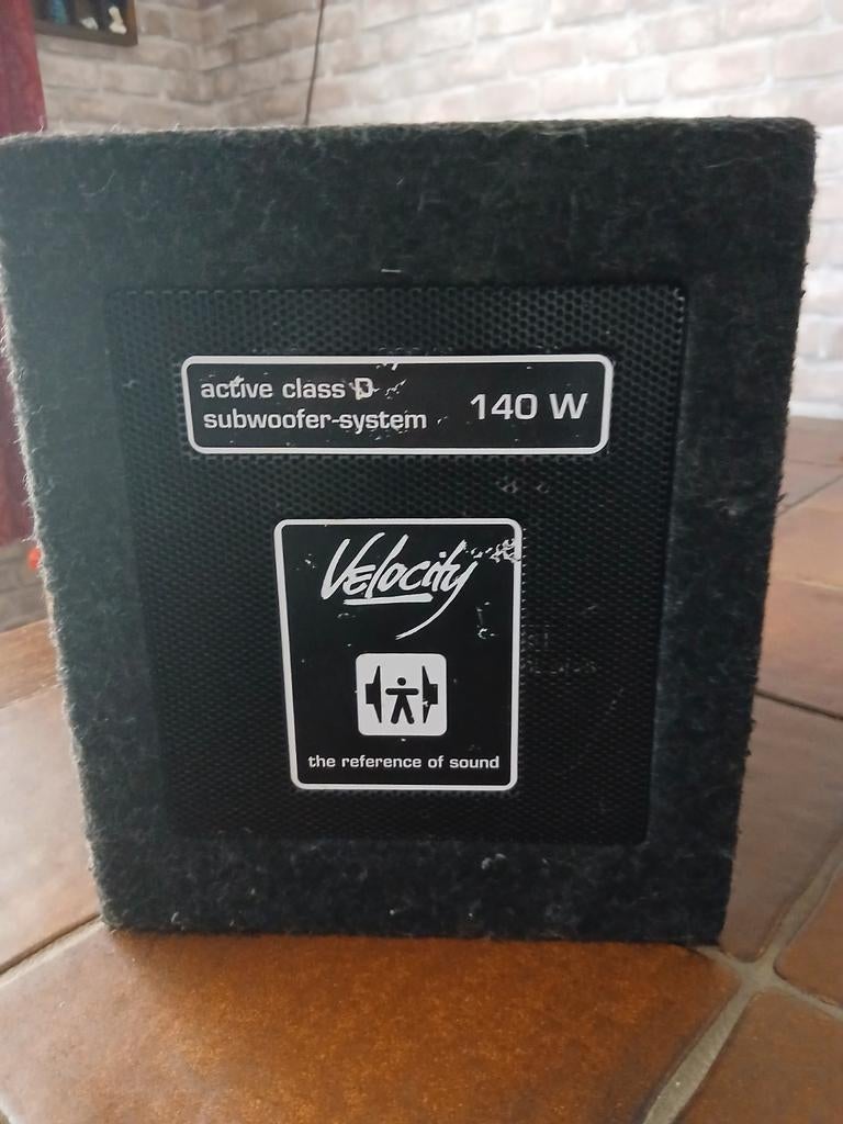 Velocity Subwoofer 140W - Actief Subwoofer Systeem, Ophalen of Verzenden, Gebruikt