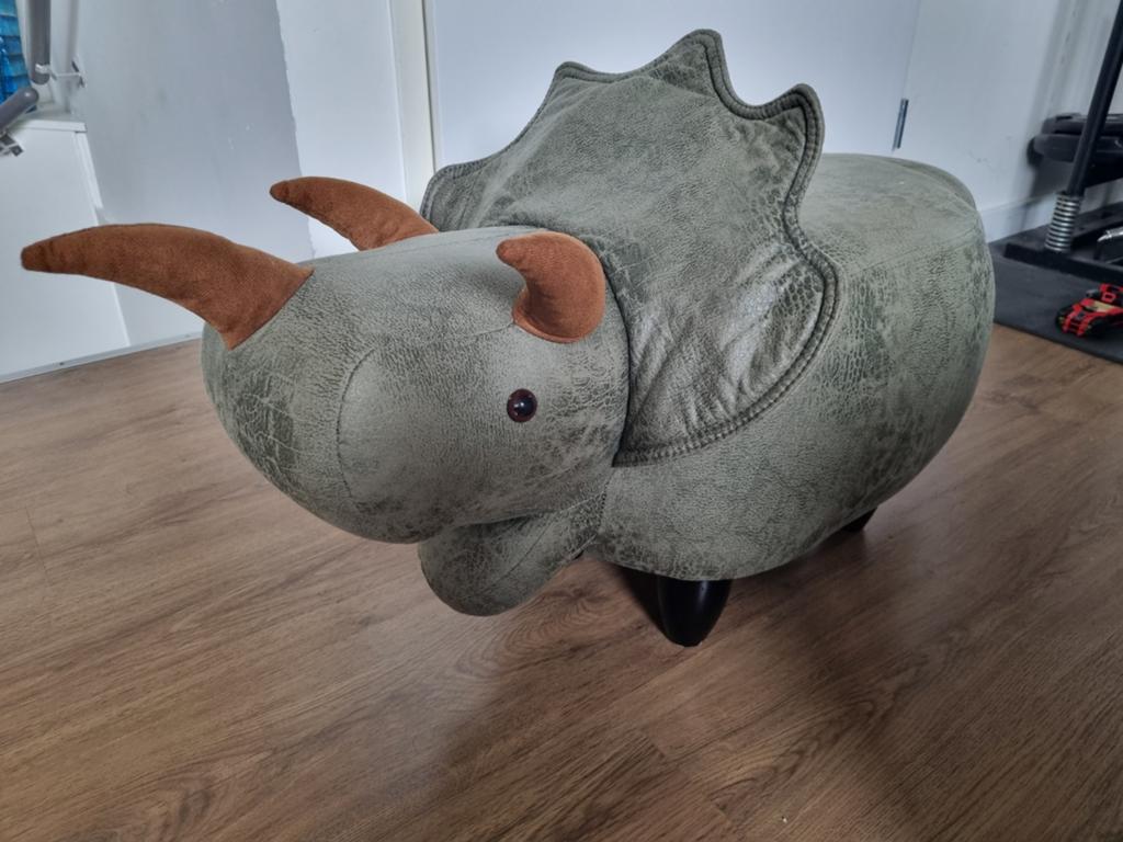 Poef triceratops, Ophalen, Zo goed als nieuw, Overige typen