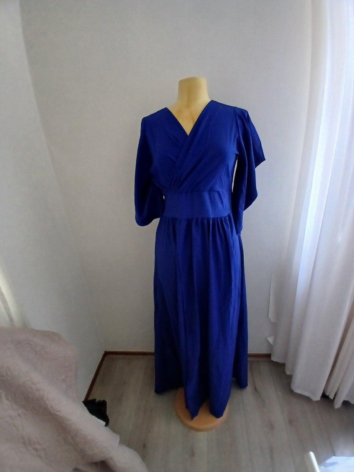 Maxi jurk kobaltbl mt M, Kleding | Dames, Jurken, Maat 38/40 (M), Nieuw, Onder de knie, Verzenden