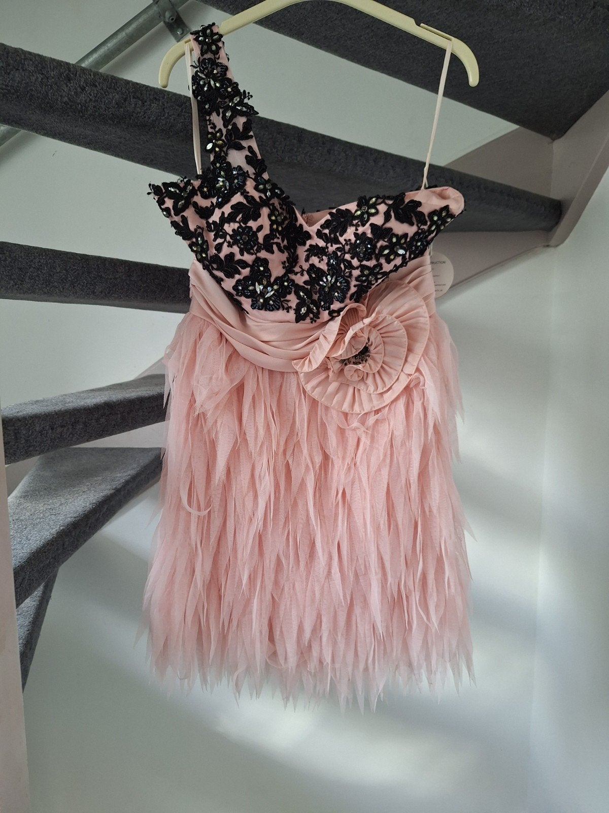 Elegante Roze Jurk met Zwarte Kant en Kralen - Maat 44/46, Maat 46/48 (XL) of groter, Nieuw, Roze, Boven de knie