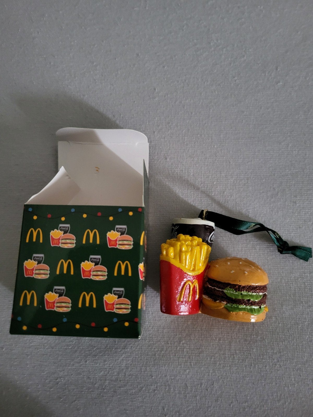 McDonald's Kersthanger kerstbal Hamburger Friet Cola, Ophalen of Verzenden, Nieuw