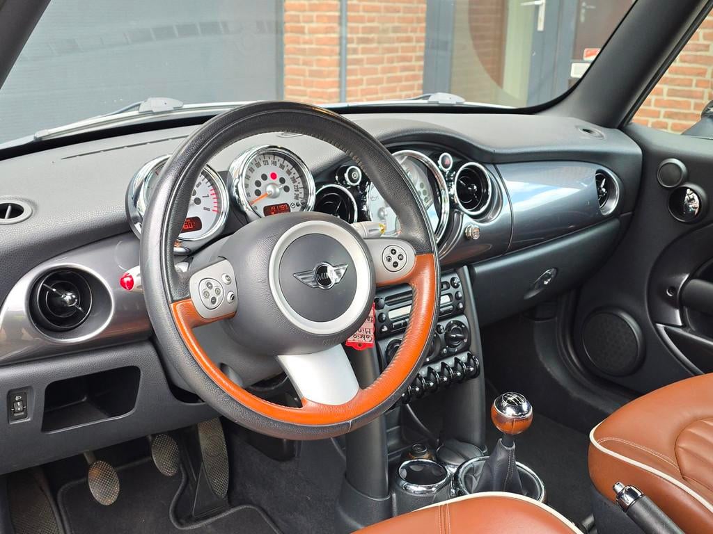 MINI Cabrio