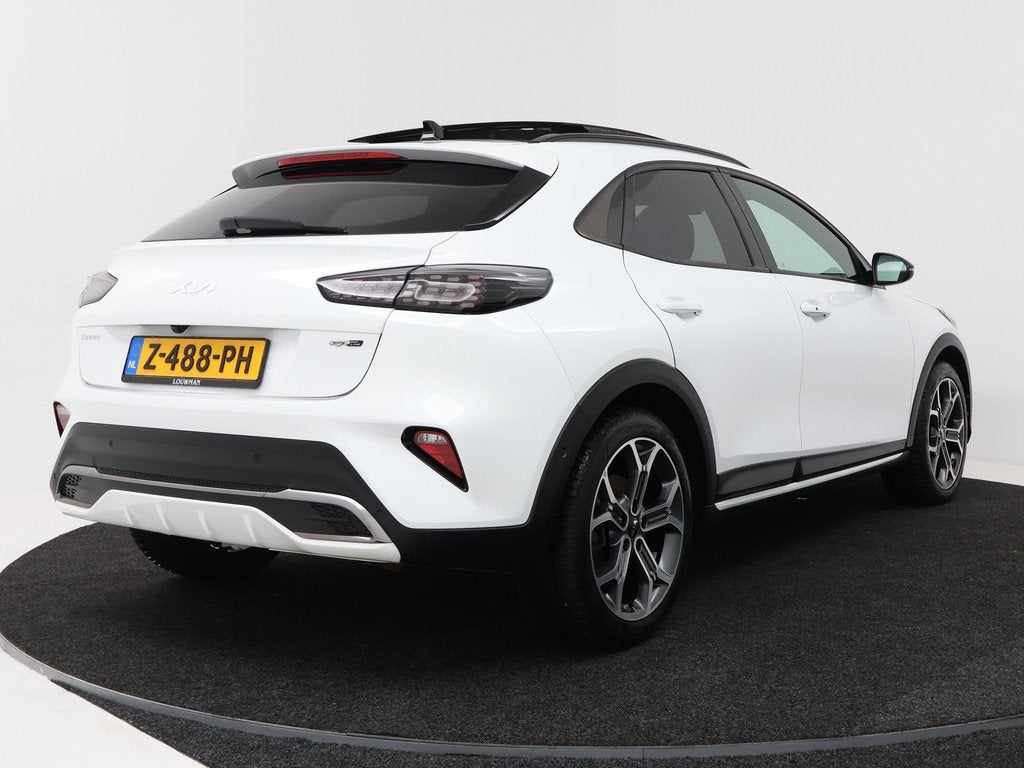 Kia Xceed 1.5 T-GDi GT-PlusLine | Trekhaak | Panoramadak |, Auto's, Kia, 1300 kg, Gebruikt, 4 cilinders, Wit