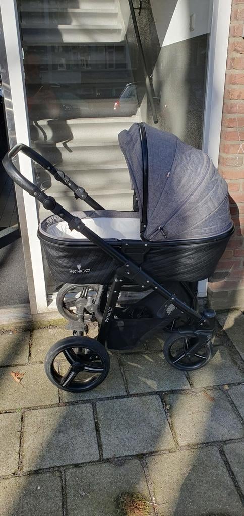 Venicci 3-in-1 kinderwagen met Maxi-Cosi, Met autostoeltje, Zo goed als nieuw, Combiwagen, Ophalen