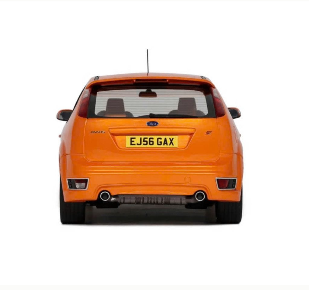Ford Focus MK 2 ST 2.5 2006 oranje 1/18 OTTO MOBILE OT1078, Ophalen of Verzenden, Nieuw, Auto, OttOMobile