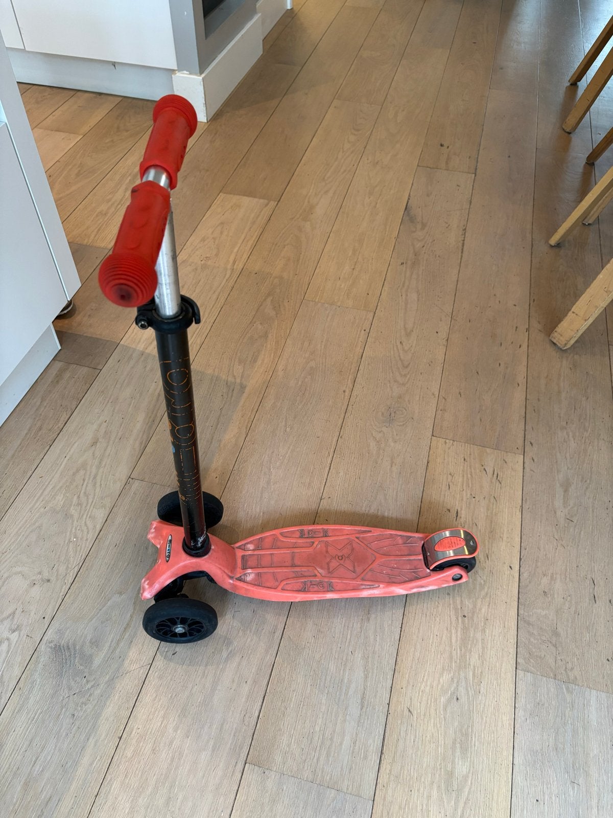 Kinderstep rood - Micro step, Fietsen en Brommers, Steps, Ophalen, Gebruikt, Gewone step