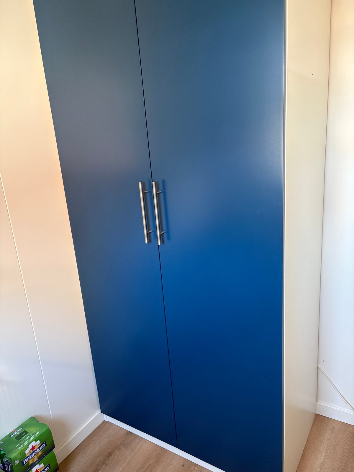 Pax Kledingkast met blauwe deuren en planken, Gebruikt, 200 cm of meer, 25 tot 50 cm, Overige houtsoorten