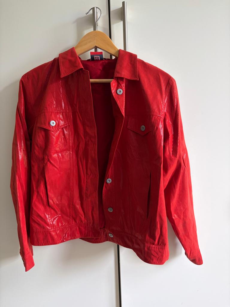 Tru City Rode Glanzende Jas Maat 40, Ophalen, Zo goed als nieuw, Maat 38/40 (M), Rood
