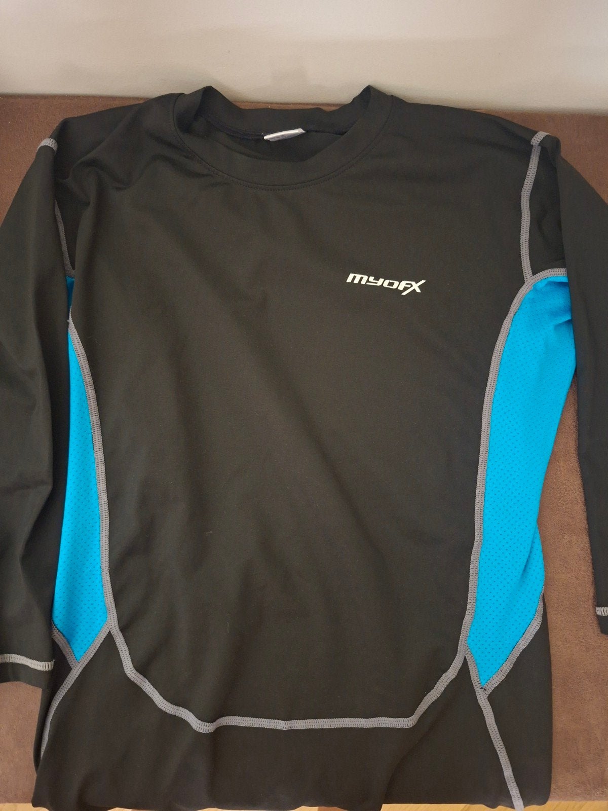 MyoFX EMS Trainingspak Maat M - Speciaal Pakje, Kleding | Dames, Sportkleding, Ophalen of Verzenden, Zo goed als nieuw, Overige typen