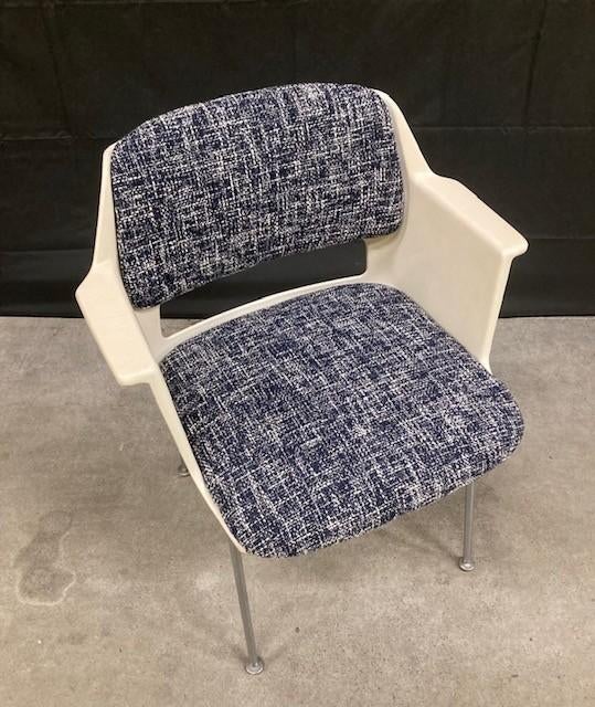 Polyester stoel ontworpen door Cordemeyer voor Gispen, Ophalen, Kunststof, Gebruikt, Blauw