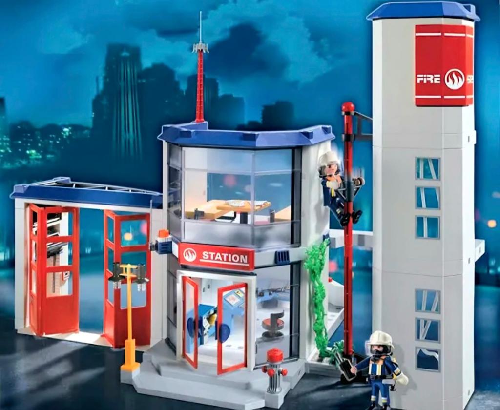 Playmobil Brandweerkazerne met accessoires, Ophalen, Zo goed als nieuw