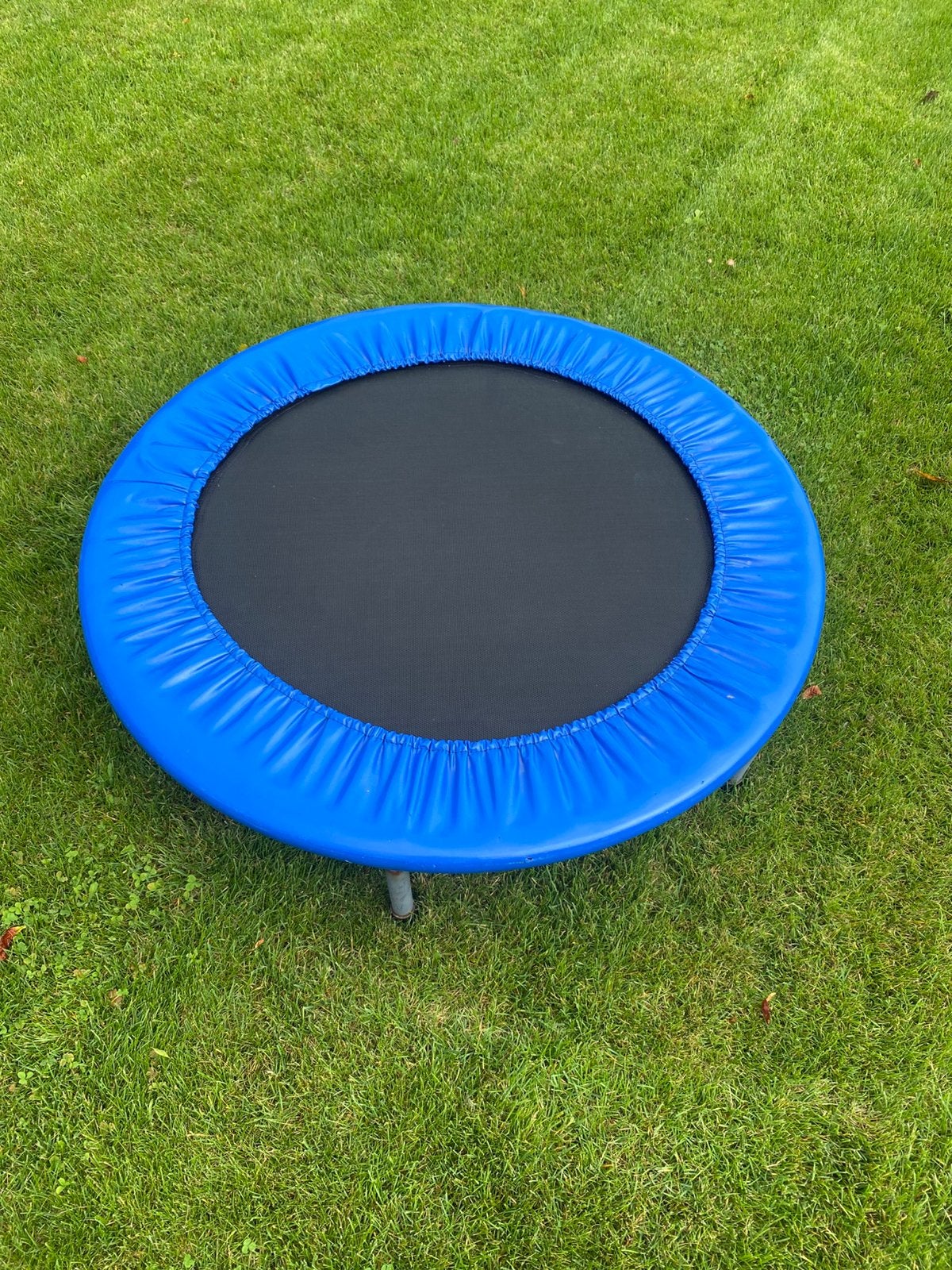 Mini fitness trampoline / kinder trampoline 1meter ongeveer, Kinderen en Baby's, Speelgoed | Buiten | Trampolines, Ophalen, Gebruikt