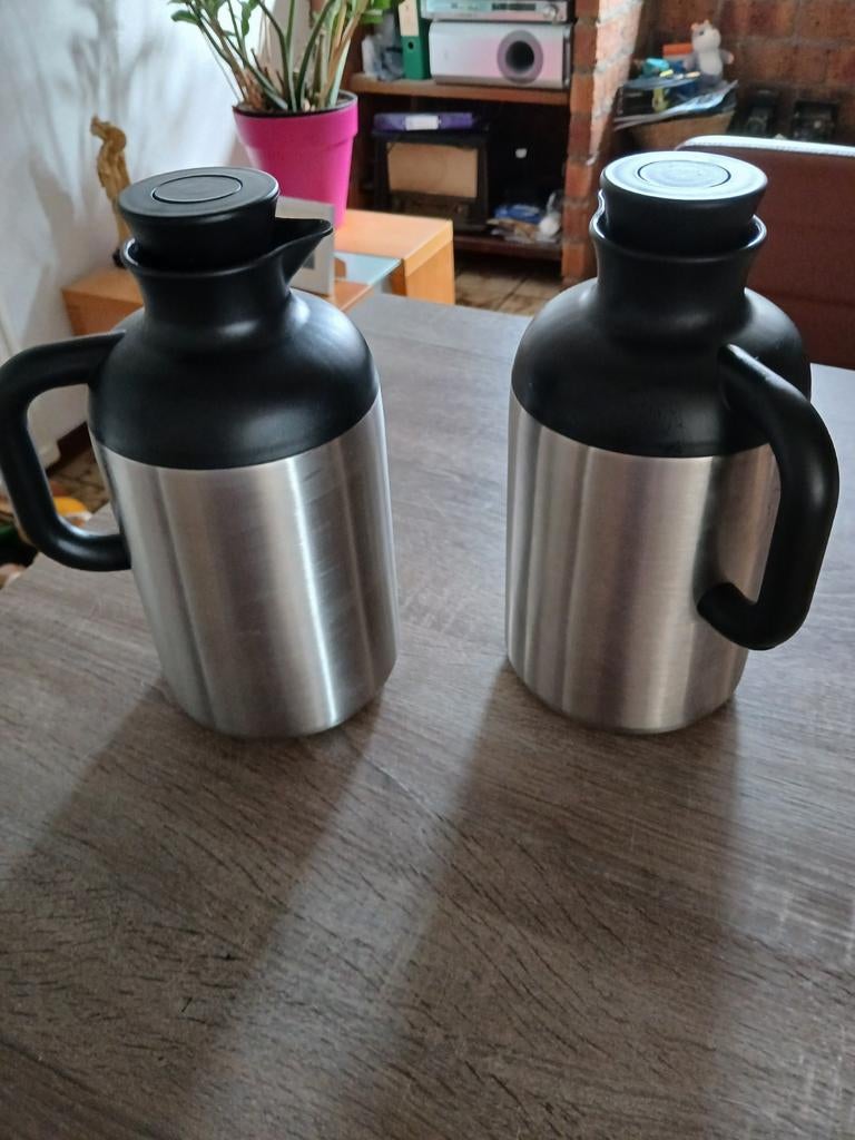 RVS Thermoskan 1,5L - Warm & Koud - Hema, Ophalen of Verzenden, Zo goed als nieuw
