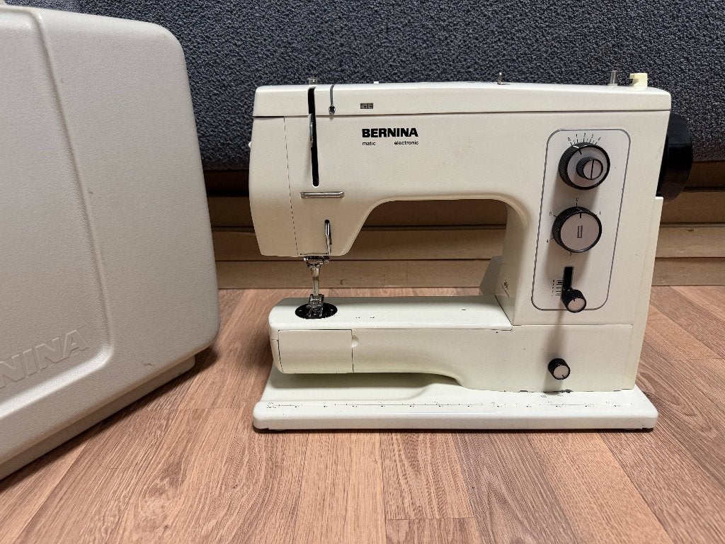 Bernina 801, Ophalen, Gebruikt, Naaimachine, Bernina