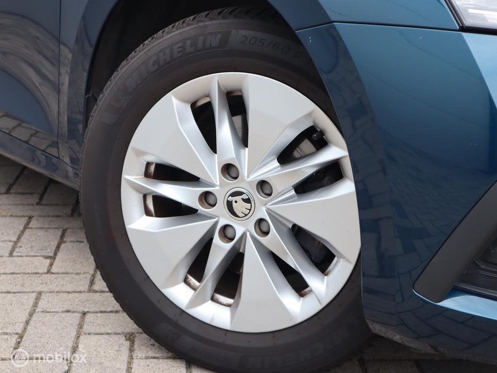 Skoda Octavia Combi 1.0 e-TSI ACC Trekhaak Parkeersensoren, Stof, Blauw, 19 km/l, 3 cilinders