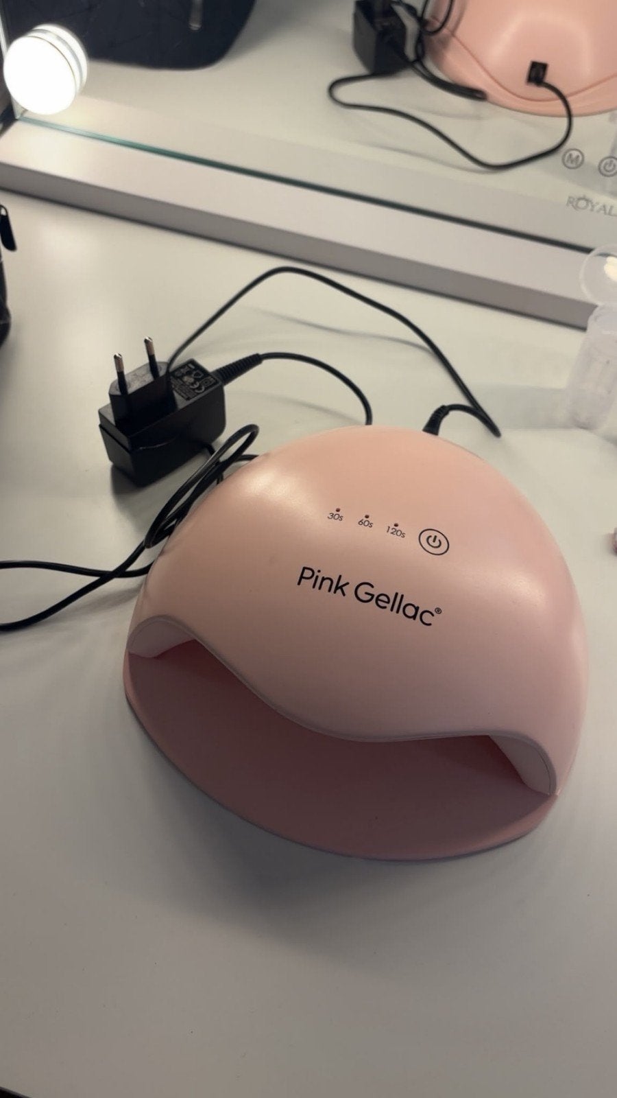 Pink Gellac Starterspakket met Lamp, Lakken en Accessoires, Sieraden, Tassen en Uiterlijk, Uiterlijk | Lichaamsverzorging, Zo goed als nieuw