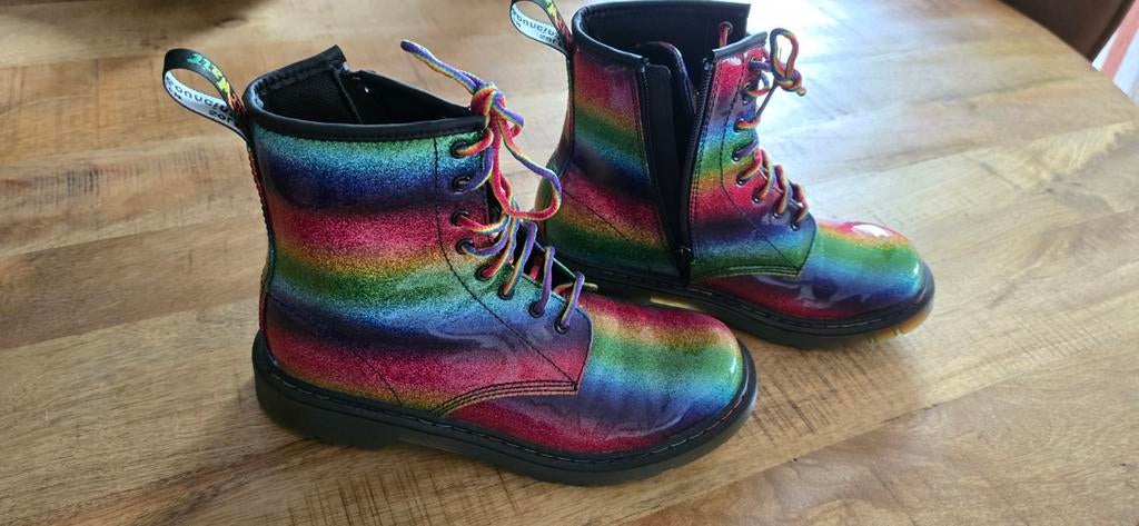 Dr. Martens 1460 Ombre Glitter Regenboog Laarzen Maat 37, Kleding | Dames, Schoenen, Ophalen of Verzenden, Zo goed als nieuw