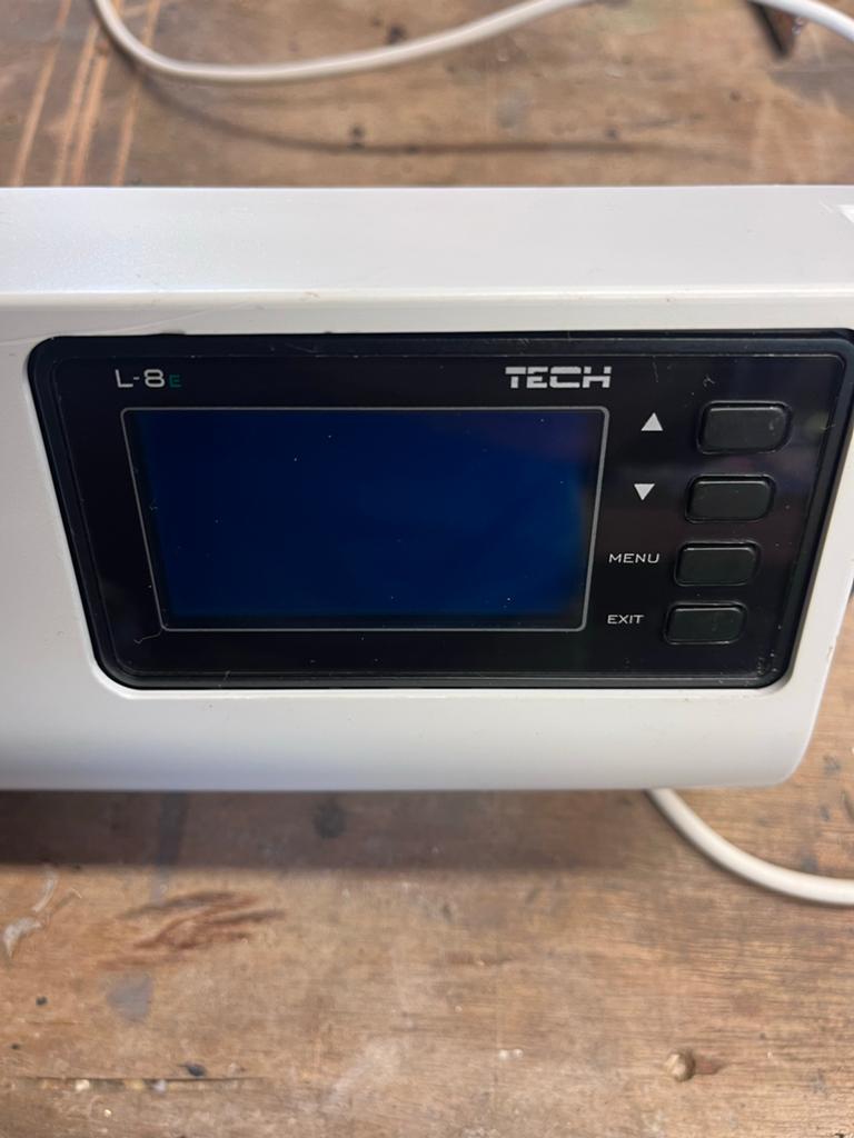 TECH L-8e Vloerverwarming Verdeler Regelunit, Ophalen of Verzenden, Gebruikt, Overige typen