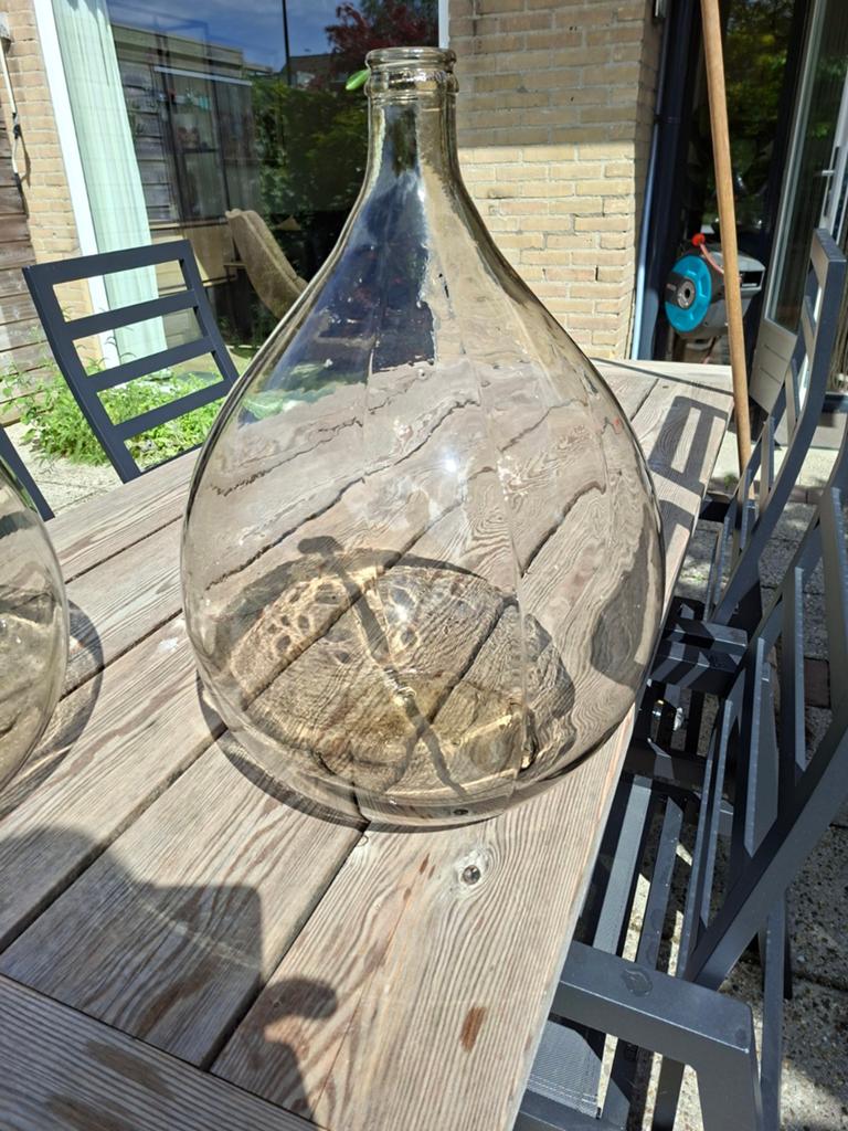 Grote glazen fles / mandfles / dame-jeanne, Ophalen