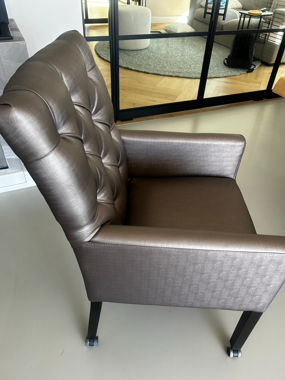 8x Luxe Eettafelfauteuils op Wieltjes - Bruin/Brons, Huis en Inrichting, Stoelen, Ophalen, Bruin, Zo goed als nieuw, Stof