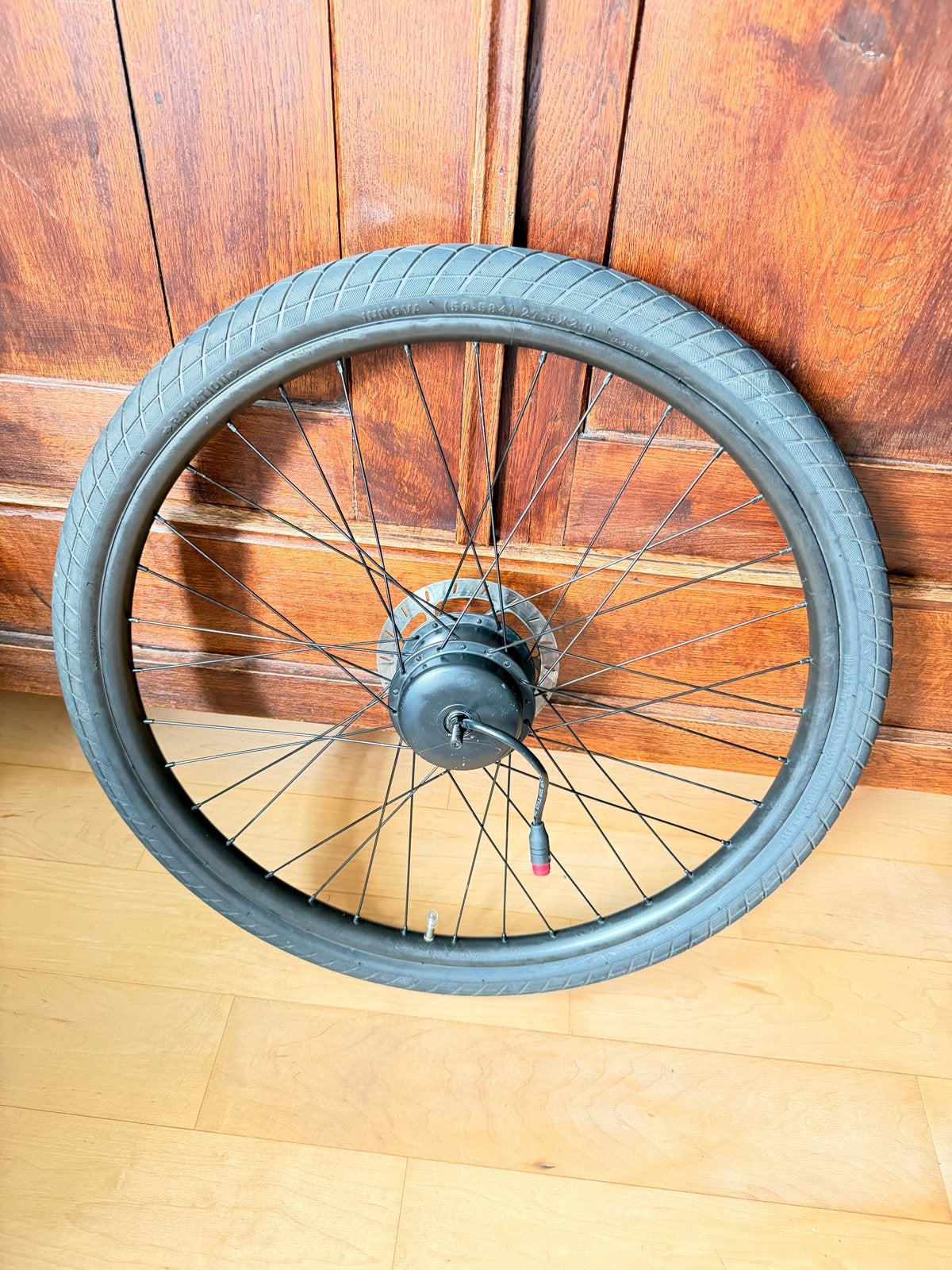 Vanmoof S5 voorwiel met nieuwe lagers, Zo goed als nieuw, Aluminium, Ophalen, Elektrische fiets