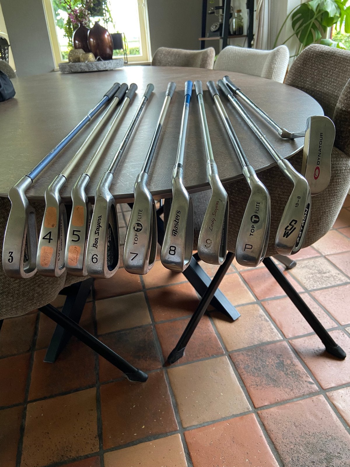 Golfset met alle ijzers en putter + draagtas/pencil bag