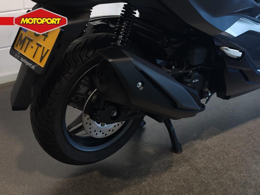 Honda FORZA 350 (bj 2024), Motoren, Motoren | Honda, Scooter, Bedrijf, Mc.benelux@honda-eu.com, Honda Motor Europe Ltd Netherlands branc