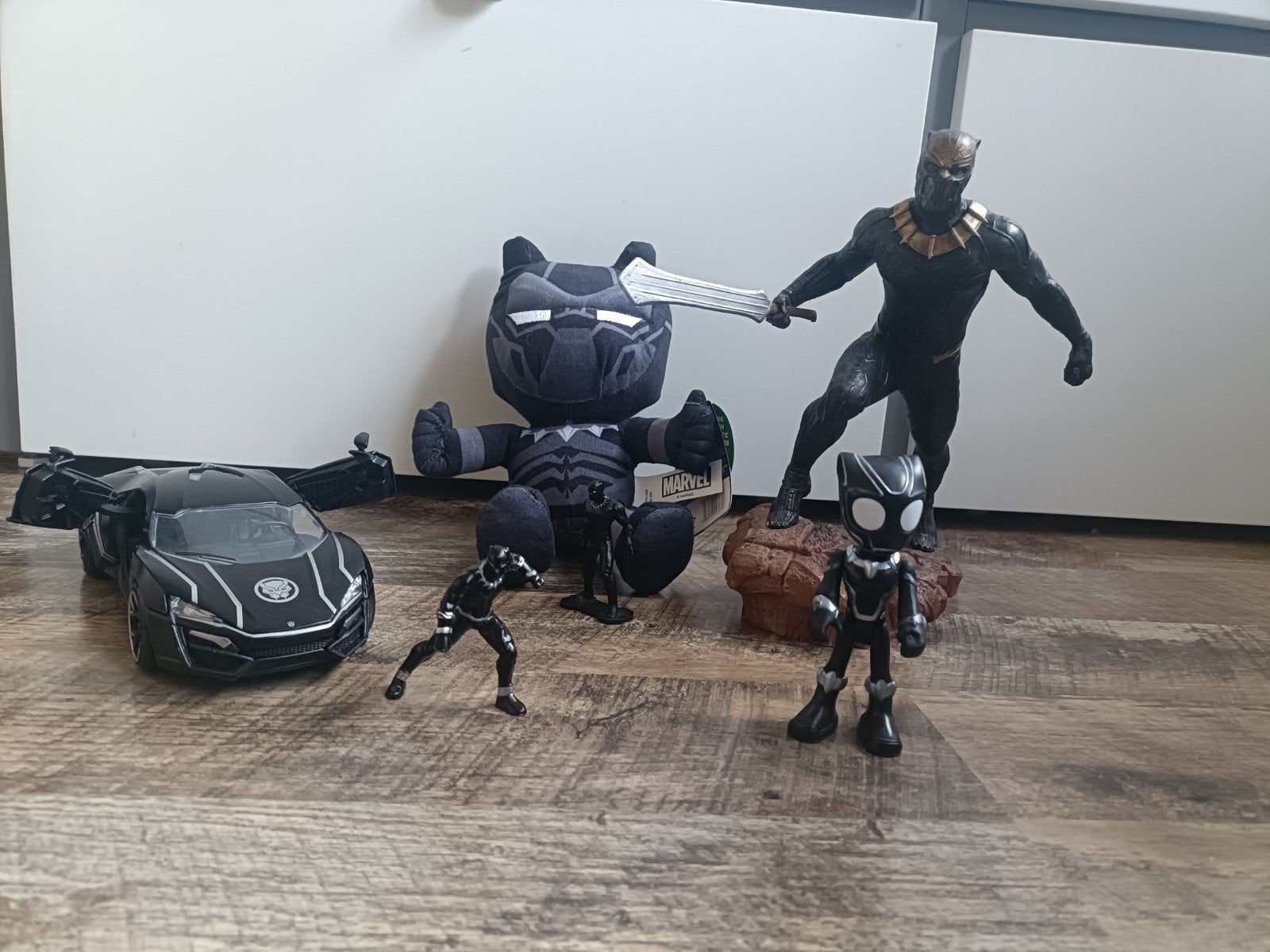 Black Panther speelgoed set: auto, figuren en knuffel, Ophalen of Verzenden, Zo goed als nieuw