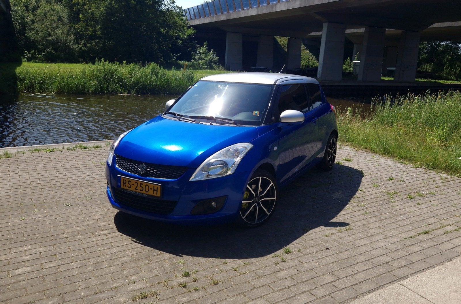 Full option Suzuki Swift 1.2 3-D 2011 Cruise,stoelverwarming, Voorwielaandrijving, 94 pk, Swift, Handgeschakeld