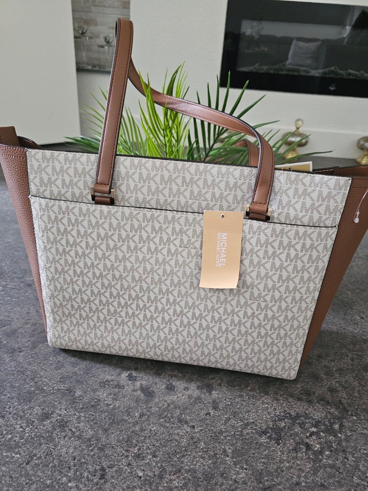 Michael Kors Maisie 2 -in-1 Tote Tas - Nieuw met labels, Ophalen of Verzenden, Nieuw, Beige, Shopper