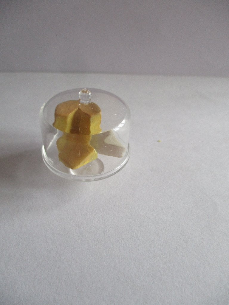 poppenhuisstolp met kaas kunststof, Ophalen of Verzenden, Zo goed als nieuw, Decoratie