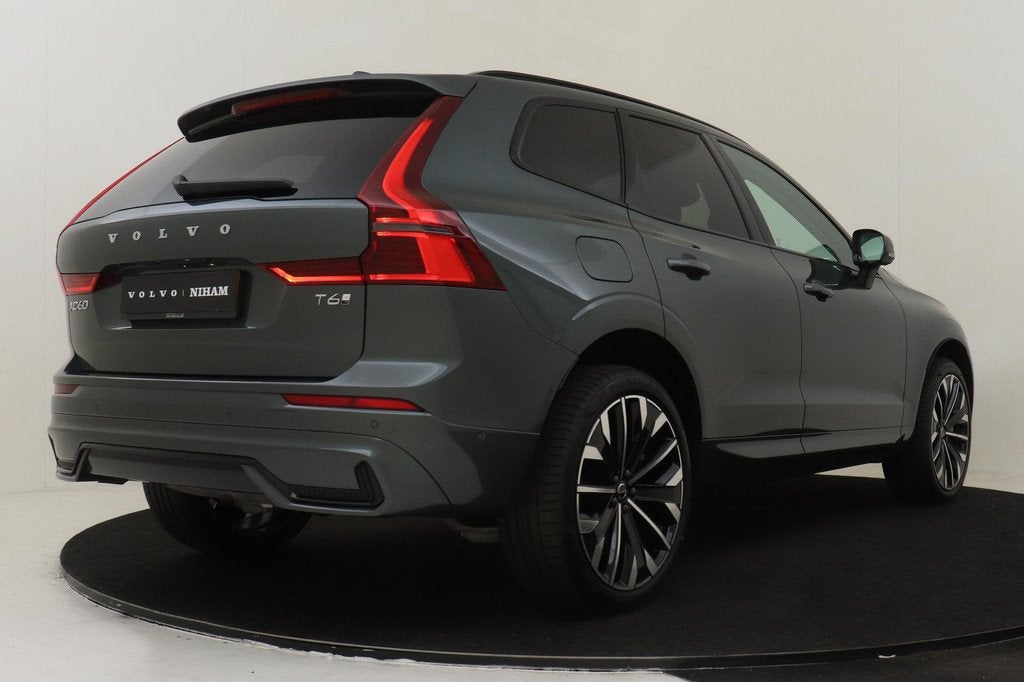 Volvo XC60 II T6 PLUG-IN HYBRID AWD ULTRA DARK -PANO.DAK|HAR, Auto's, Volvo, Automaat, 12 maanden, Gebruikt, Euro 6