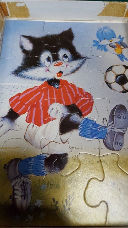 Puzzel voetballende poes, 12 stukjes, met doos, Ophalen of Verzenden, 'T Olde Gre-j, Info@toldegrej.nl, Endepoelstraat 20f Didam