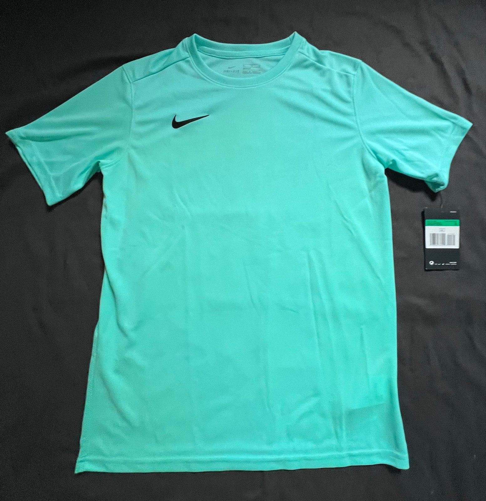 Nike Dri-FIT T-shirt - Nieuw met labels Maat 158-170, Ophalen of Verzenden, Nieuw, Jongen of Meisje, Shirt of Longsleeve