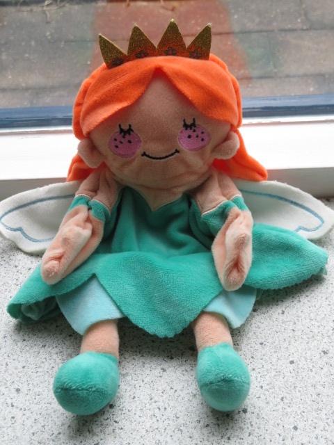 Handpop Prinses van Hema groene jurk oranje haar + kroontje, Hema, Overige typen, Ophalen of Verzenden, Zo goed als nieuw