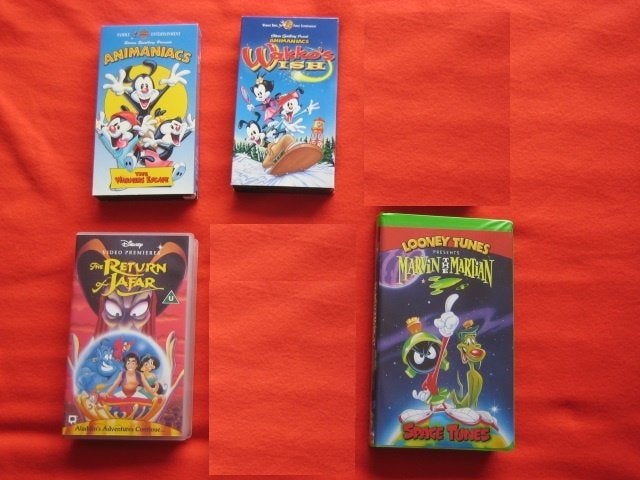 VHS video Animaniacs, Aladdin, Marvin Martian Looney Tunes, Alle leeftijden, Ophalen of Verzenden, Gebruikt